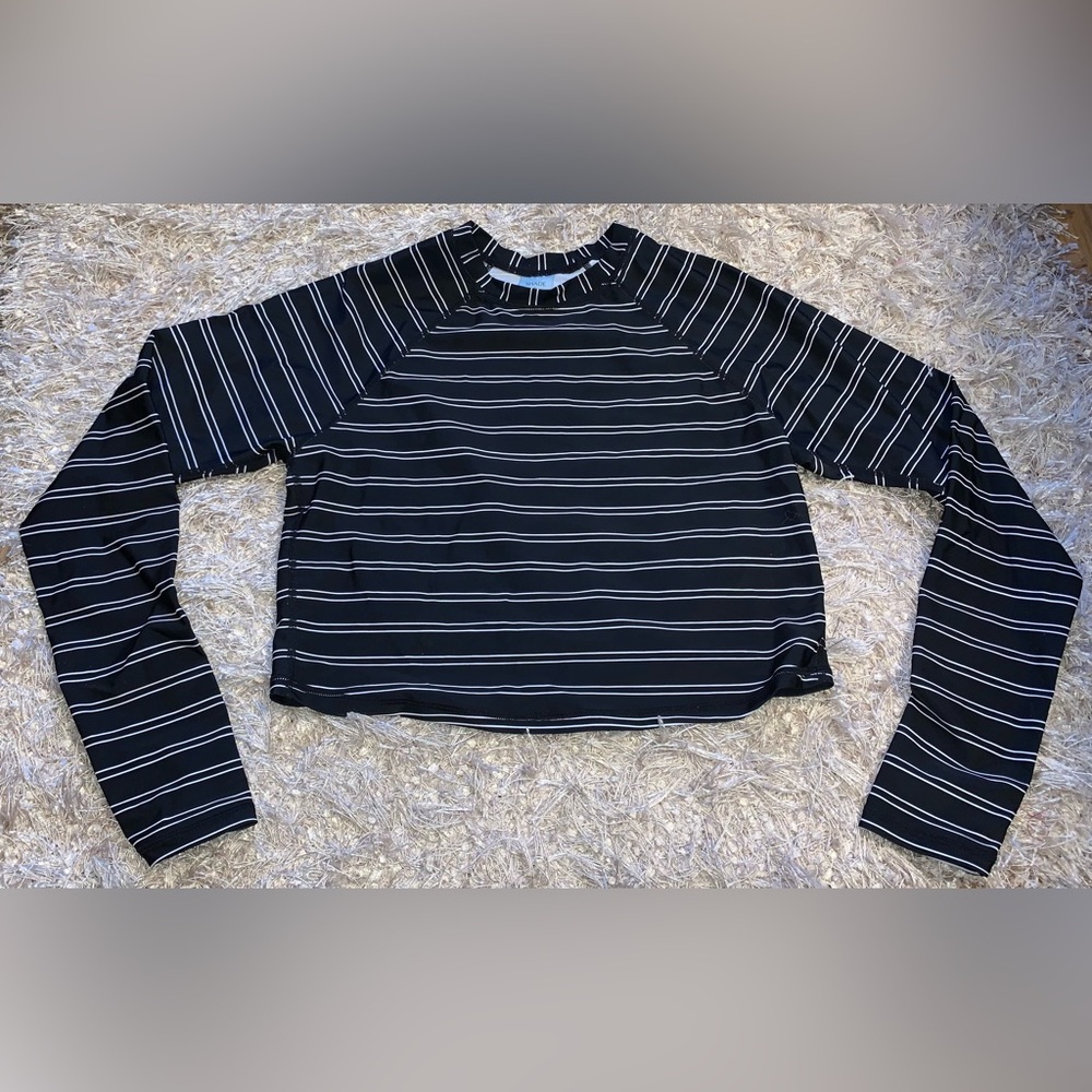 Striped Long Sleeve Rash Guard Swim Top size Small NWOT